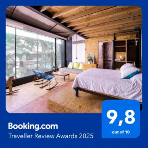 Santa Teresita Loft